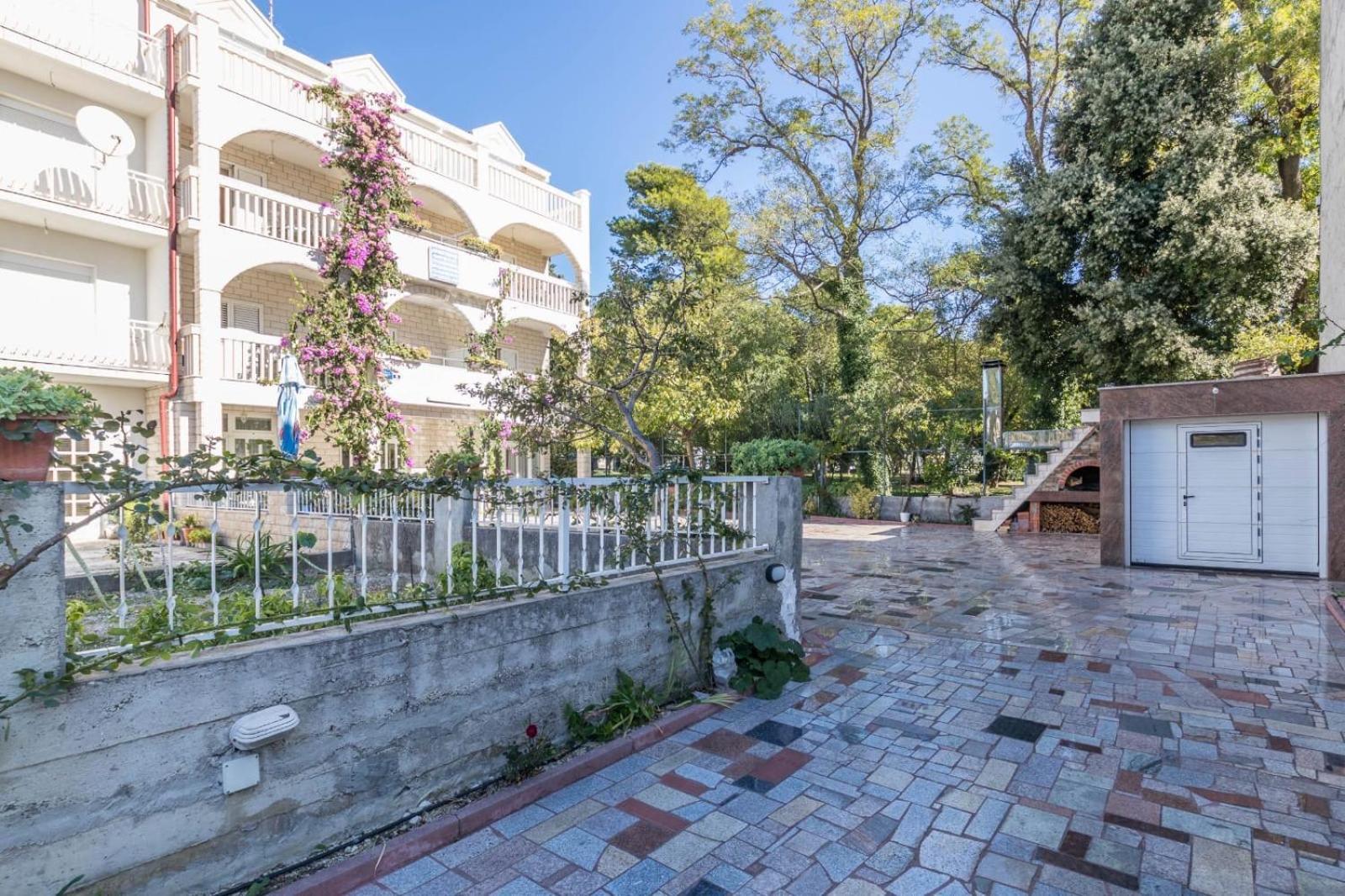 Apartments Dino Kaštela 외부 사진